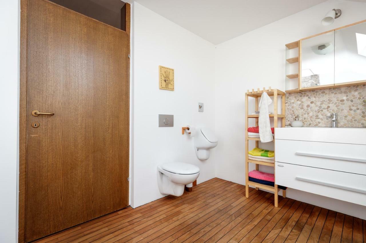 Cosy & Spacious Apt. Benc Zirovnica Esterno foto